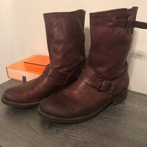 Frye Veronica Short Boot